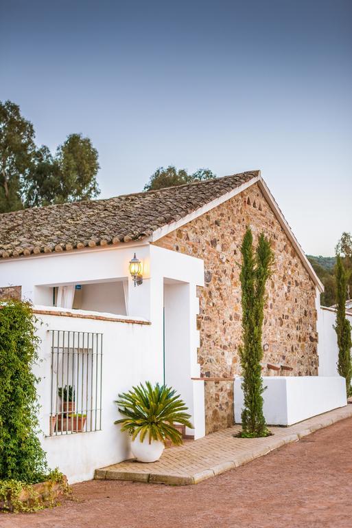 Balneario Aguas De Villaharta エクステリア 写真