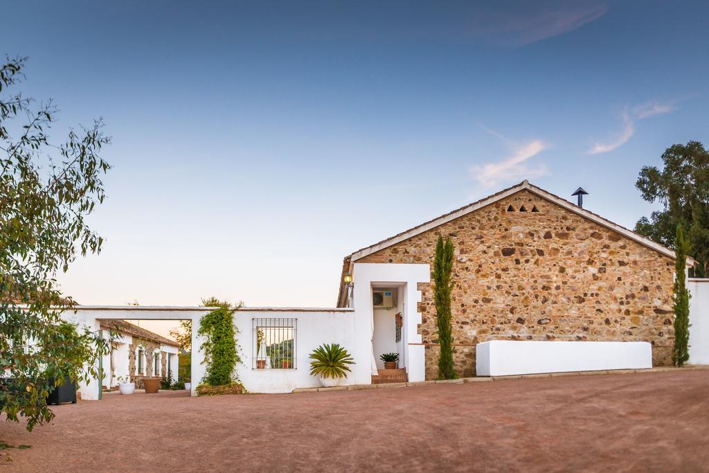 Balneario Aguas De Villaharta エクステリア 写真